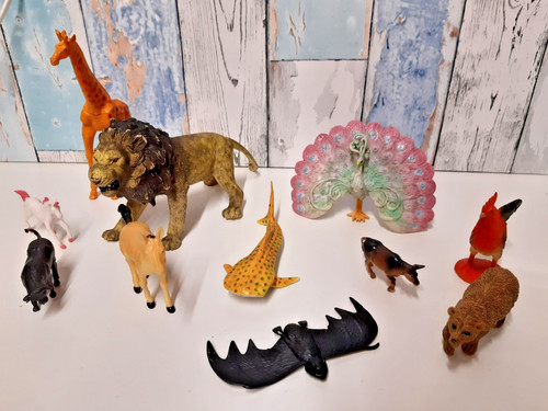 Toy animal bundle - figures, aaa