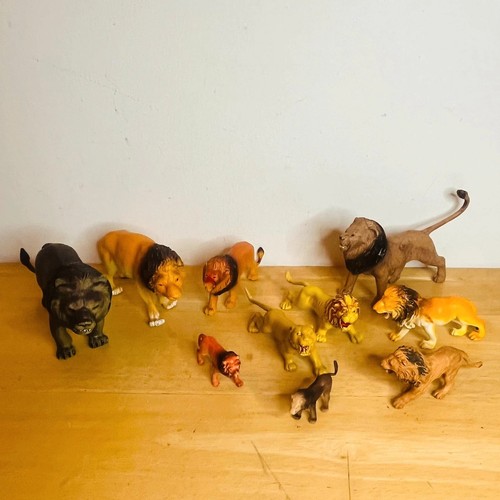 Lion animal toy figures - , bundle