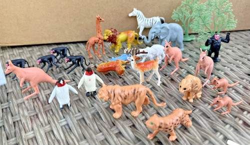 Wild animal figures - wild,