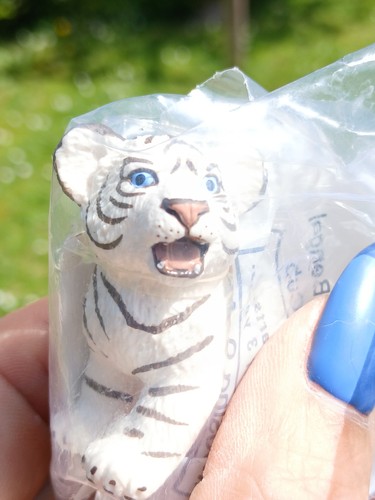 Safari ltd white tiger cub - white,