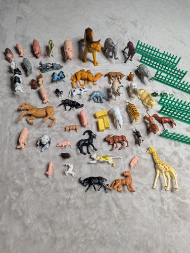 Vintage bundle animal - of,